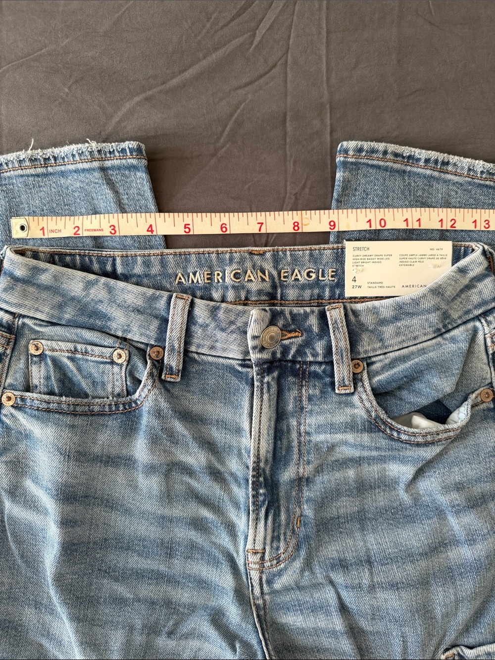 NWT - AE - Curvy Super High-waisted Baggy Wide-leg Cargo Jean - Picture 3 of 6